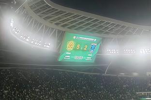 塞梅多再送助攻！贡萨洛-拉莫斯推射破门葡萄牙5-1瑞典！
